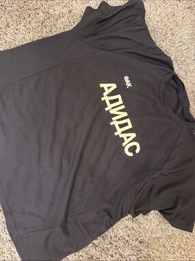 F adidas Black Short Sleeve Tee with Cream Logo yeezy size 2